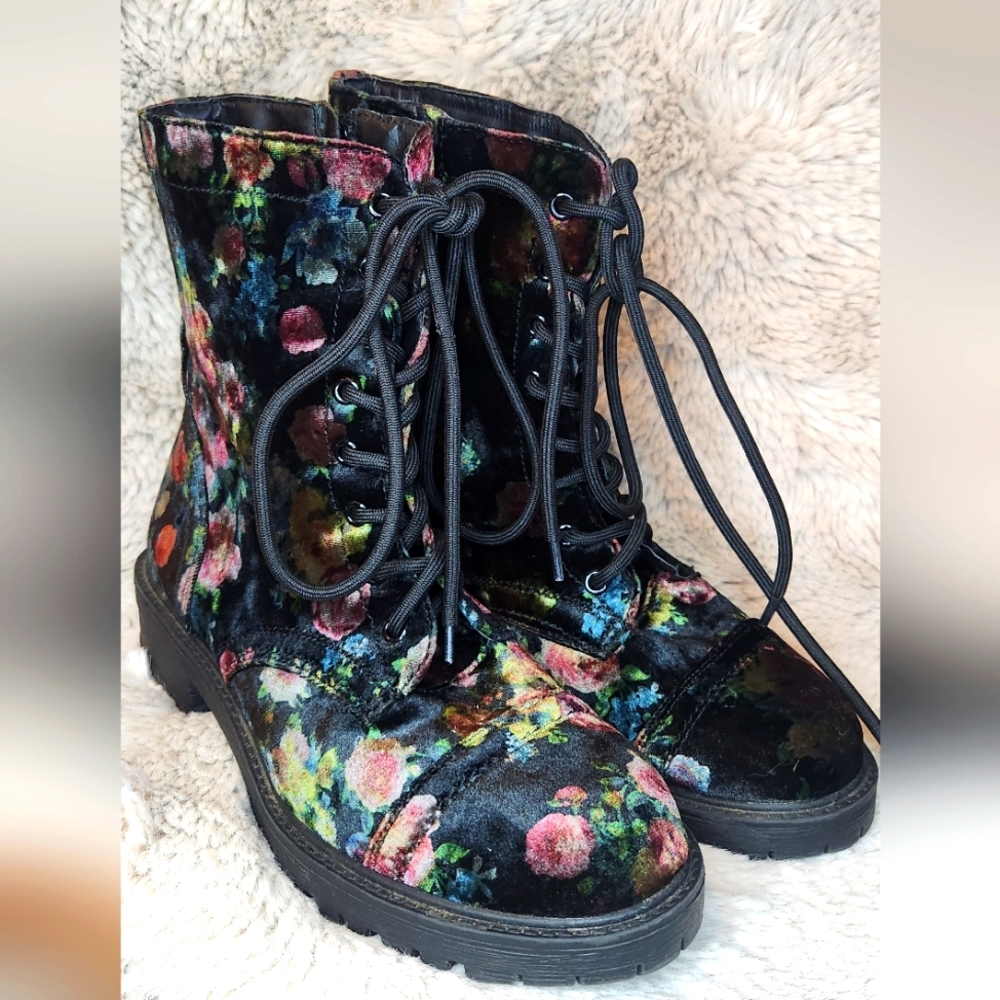 Madden Girl Eloisee Combat Velvet Lace-Up Boots